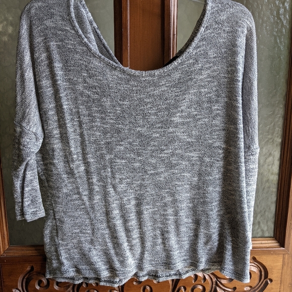 Blouse - Picture 2 of 2